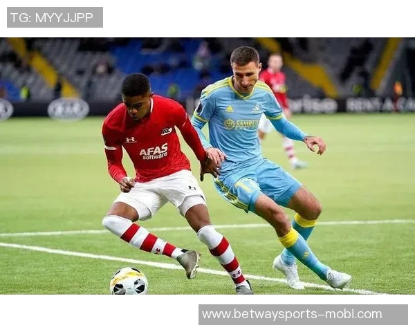 皇马密切关注阿尔克马尔19岁中场新星基斯斯米特的潜力与表现