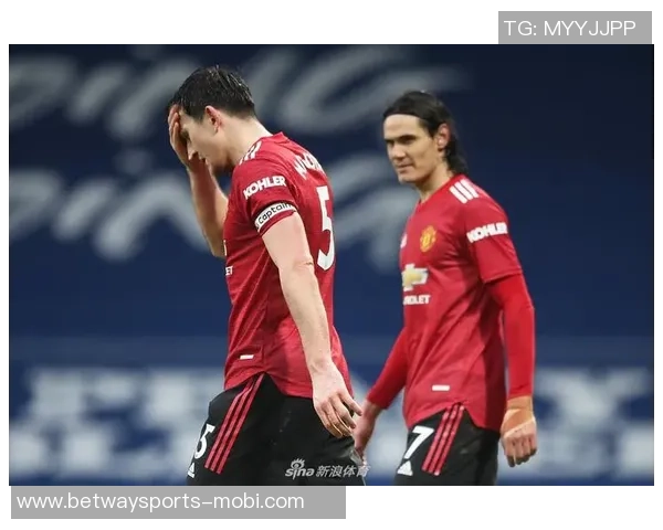 曼联提前召回21岁中场科利尔西布朗出场12次表现引关注