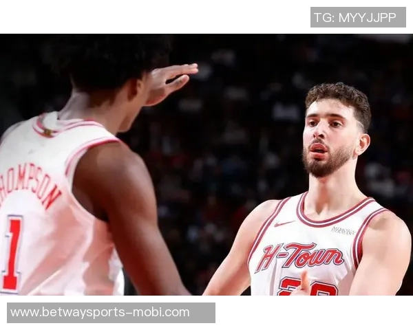 申京谈雷霆防守强度:快速轮转与协防让我难以突破篮筐 申京谈雷霆防守强度:快速轮转与协防让我难以突破篮筐